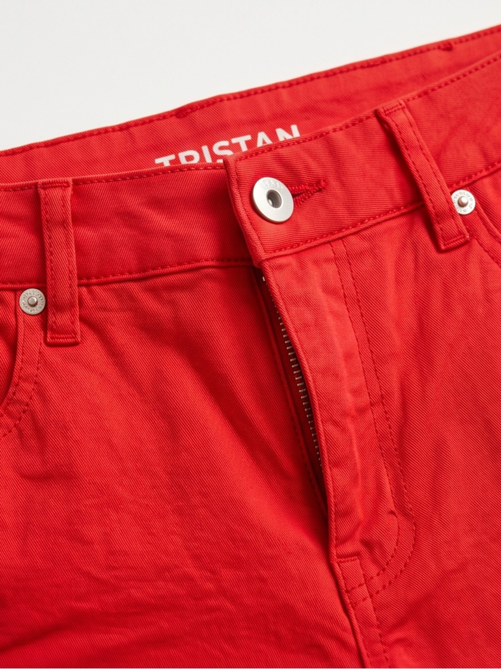 BNWT Bright Red Cropped Pants - Picture 2 of 6